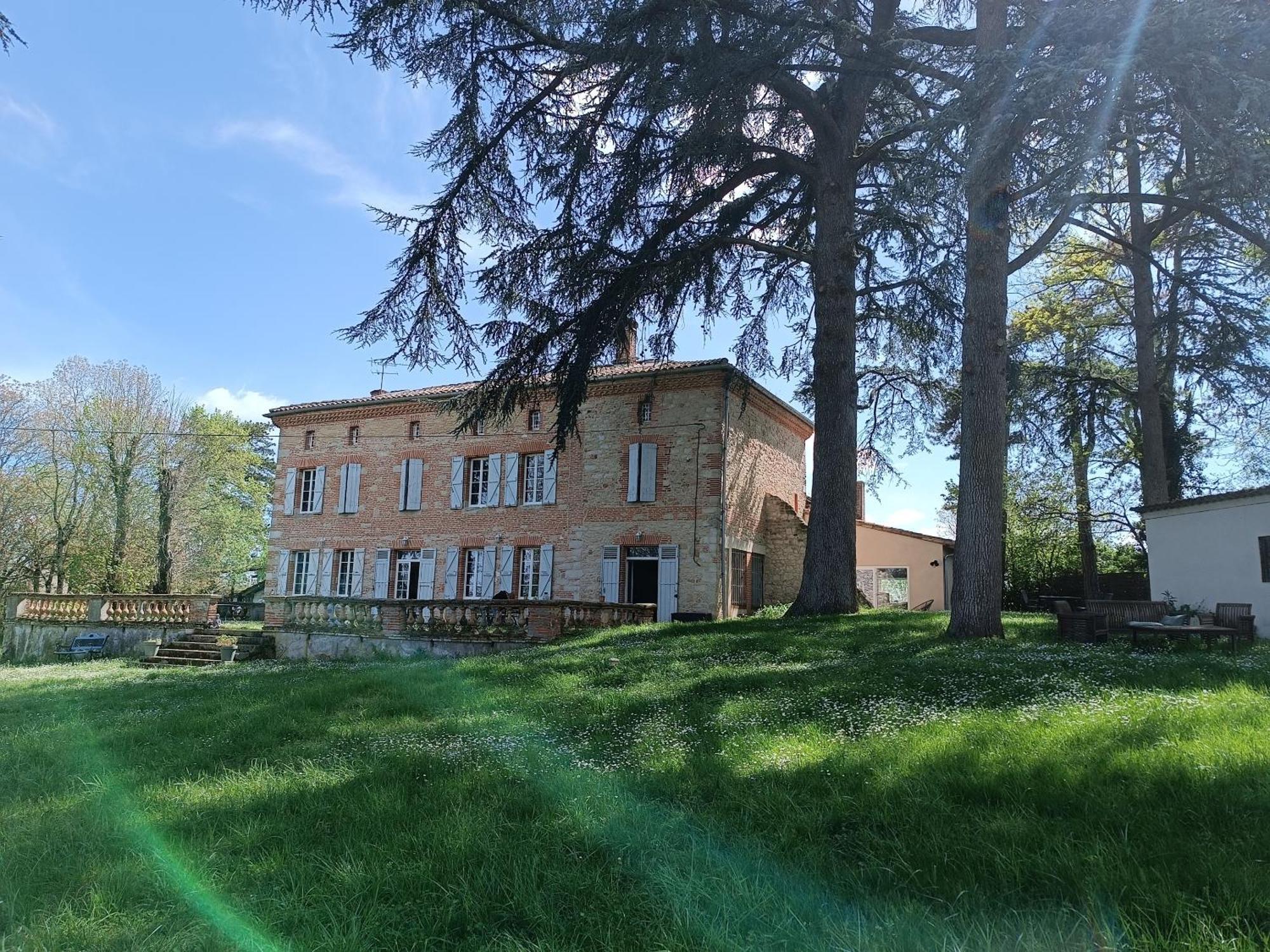 Le Jardin Des Cedres Hotel Lavaur  Eksteriør billede